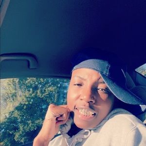 Meet your Posher, Cali